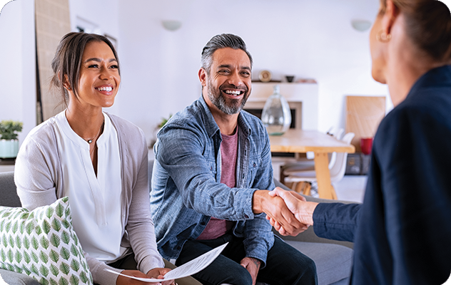 A picture of a young couple meeting with an insurance adjustor. iTi can provide language services for insurance companies.