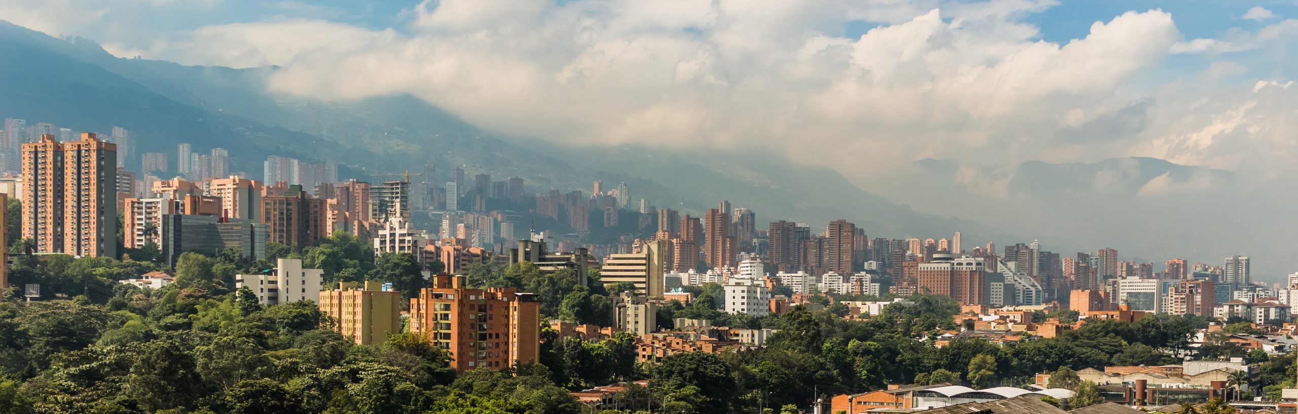 Panoramic view of a city in Colombia